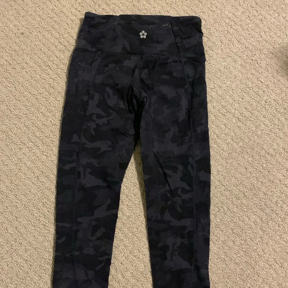 Tuff Athletics Camouflage Leggings - Picture 2 of 2